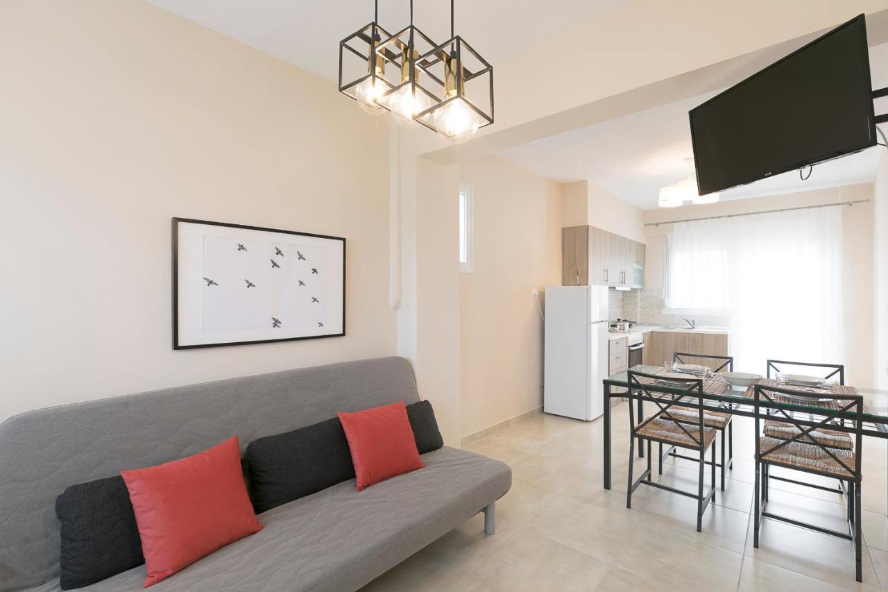 Palm Tree Apartments #Feelslikehome Ormos Panagias Luaran gambar
